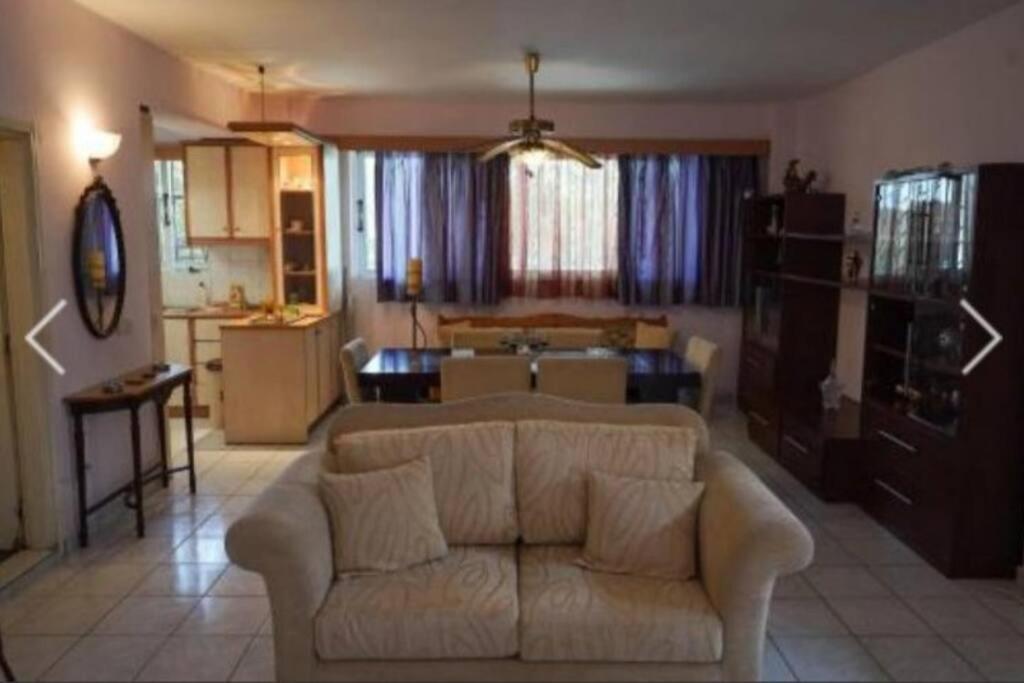 George 'S Nest Apartment Agios Spyridon  Екстериор снимка